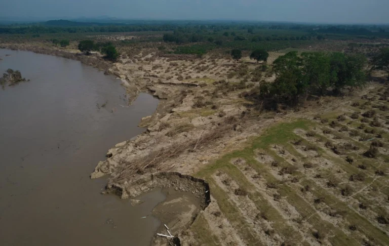 falta-concluir-censo-de-viviendas-afectadas-en-hidalgo-y-veracruz-sheinbaum_31a8fdbc-7d52-4aae-84a6-75c0dea9a80c_medialjnimgndimage=fullsize