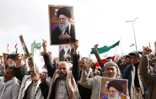 XINHUA-YEMEN-SANA-DEMOSTRACION-APOYO-A-IRAN-640x409